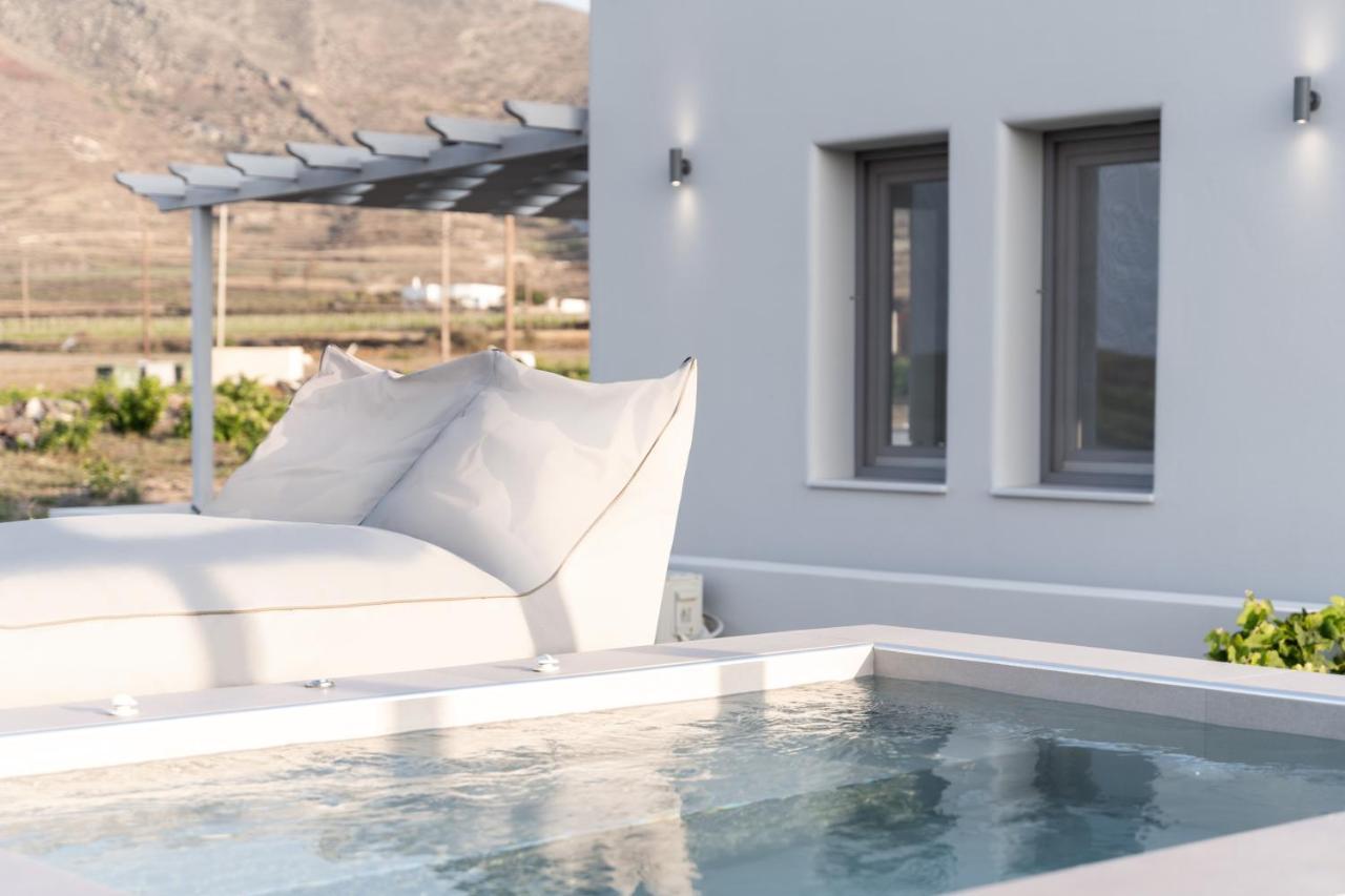 Melivoia House Collection - Private Jacuzzi Villas Foinikiá Exterior photo