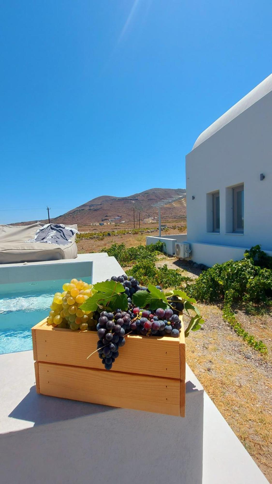 Melivoia House Collection - Private Jacuzzi Villas Foinikiá Exterior photo